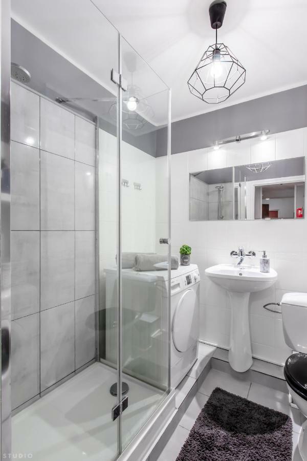 Clicktheflat Constitution Square Varsavia